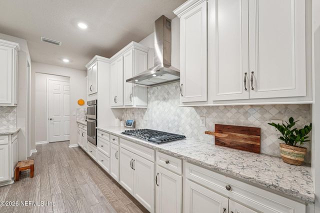 36 WOODGATE Drive, Ponte Vedra, FL 32081