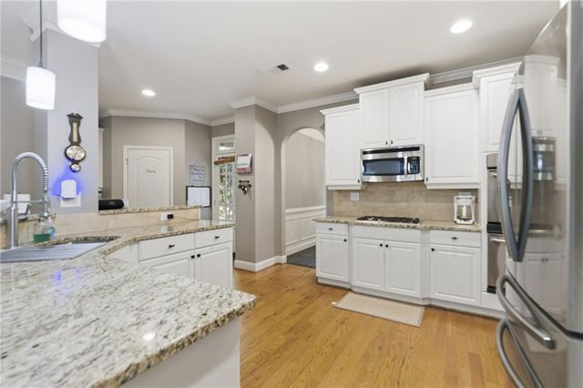 1410 Magnolia Park Circle, Cumming, GA 30040