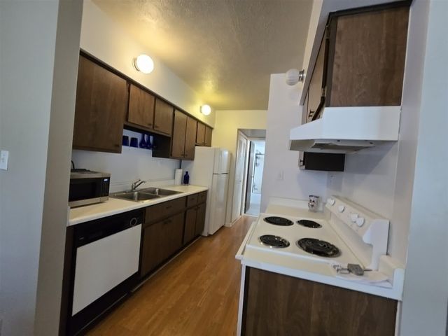 33027 Fargo Street, Livonia, MI 48152