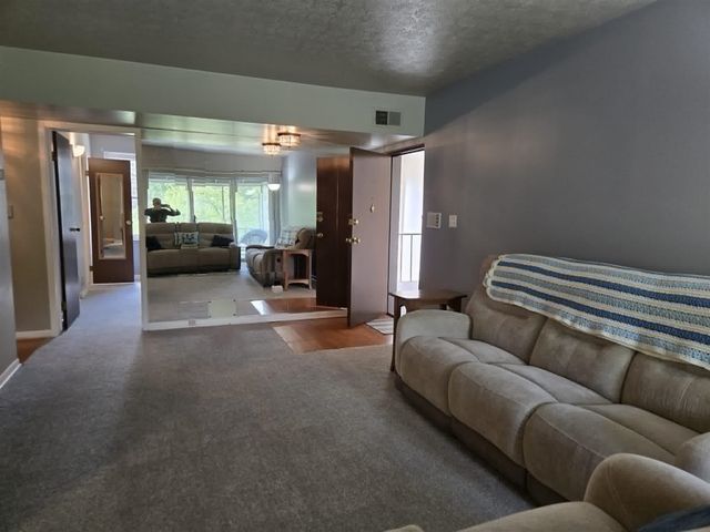 33027 Fargo Street, Livonia, MI 48152