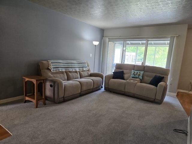 33027 Fargo Street, Livonia, MI 48152