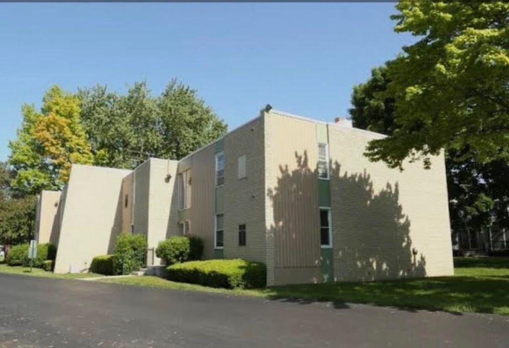 33027 Fargo Street, Livonia, MI 48152