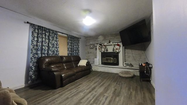 1657 Private Road 2970, Mountain View, MO 65548