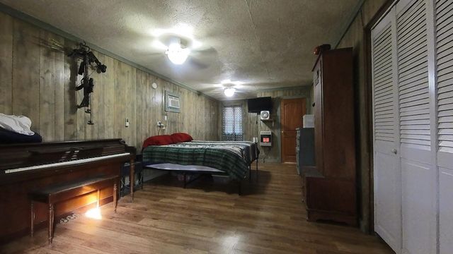 1657 Private Road 2970, Mountain View, MO 65548