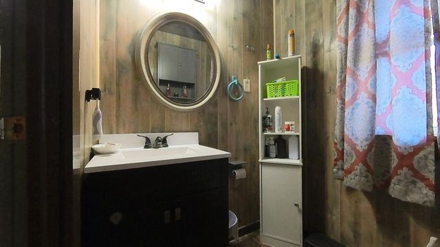 1657 Private Road 2970, Mountain View, MO 65548