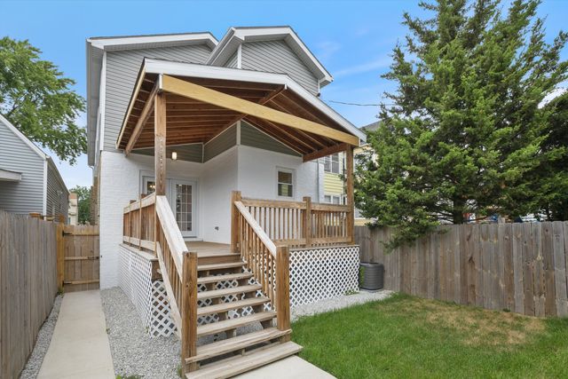 5141 W Dakin Street, Chicago, IL 60641