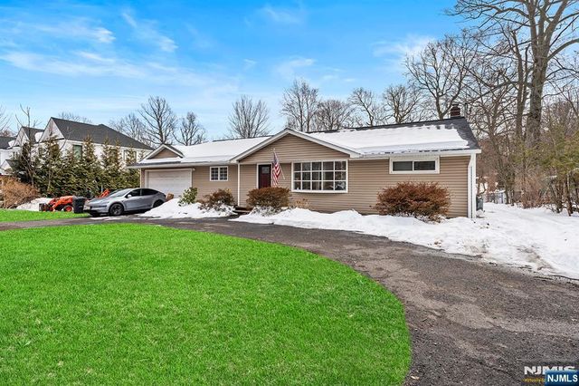 777 Washington Avenue, Twp Of Washington, NJ 07676