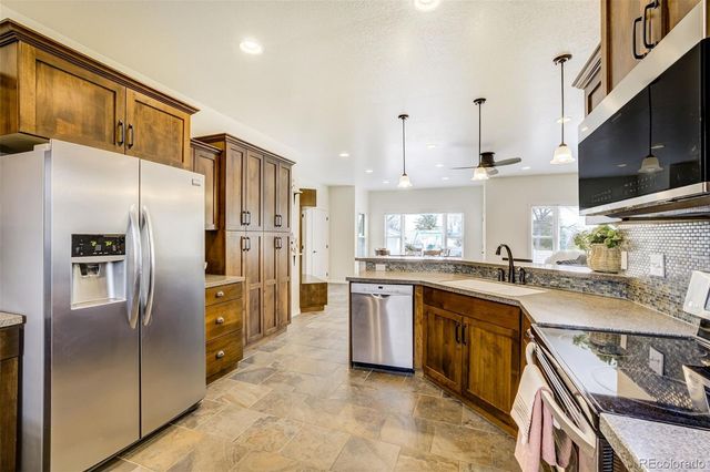 675 9th Street, Limon, CO 80828