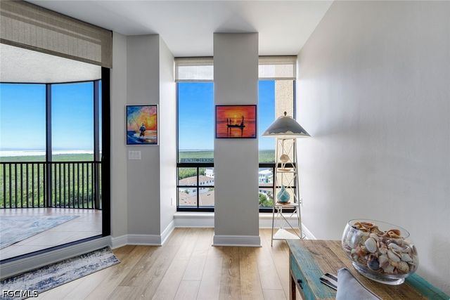 5781 Cape Harbour DR 1108, Cape Coral, FL 33914