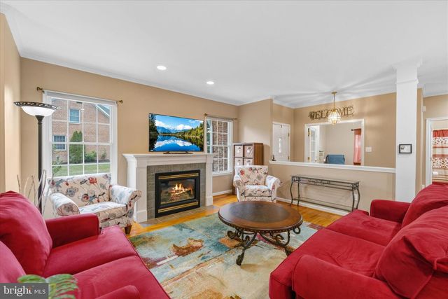 687 WOODLAND AVE, Winchester, VA 22601