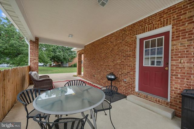 687 WOODLAND AVE, Winchester, VA 22601