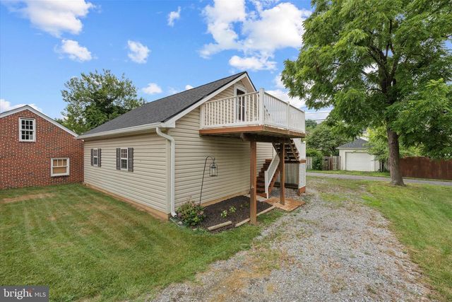 687 WOODLAND AVE, Winchester, VA 22601