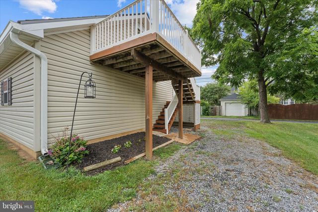 687 WOODLAND AVE, Winchester, VA 22601
