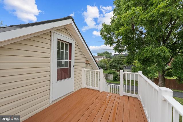 687 WOODLAND AVE, Winchester, VA 22601