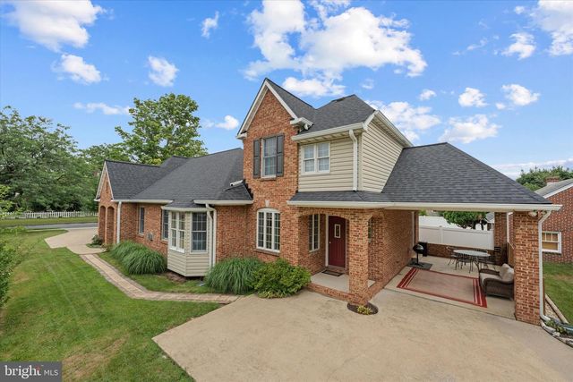 687 WOODLAND AVE, Winchester, VA 22601