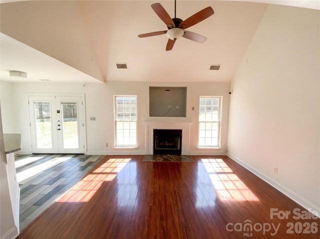 7508 Free Court, Charlotte, NC 28216