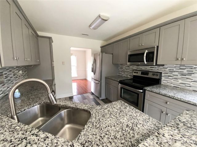 7508 Free Court, Charlotte, NC 28216