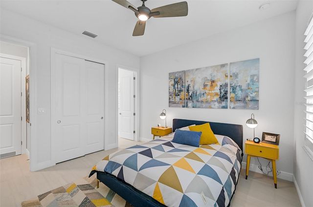 4940 SURFSIDE CIRCLE, Bradenton, FL 34211