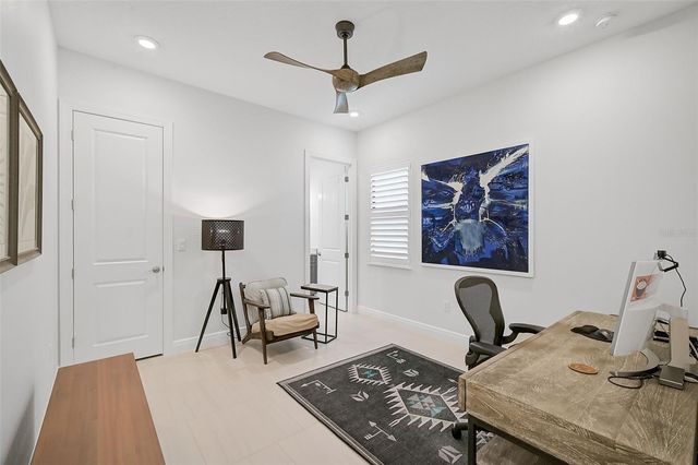 4940 SURFSIDE CIRCLE, Bradenton, FL 34211