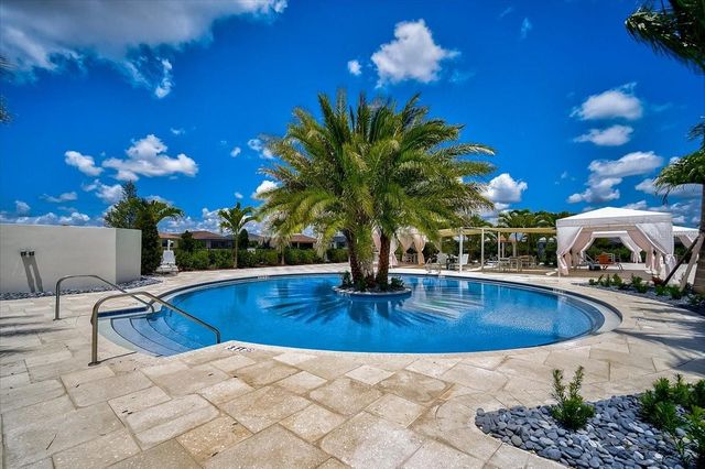 4940 SURFSIDE CIRCLE, Bradenton, FL 34211