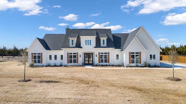 3041 Glen Oaks, Waxahachie, TX 75165