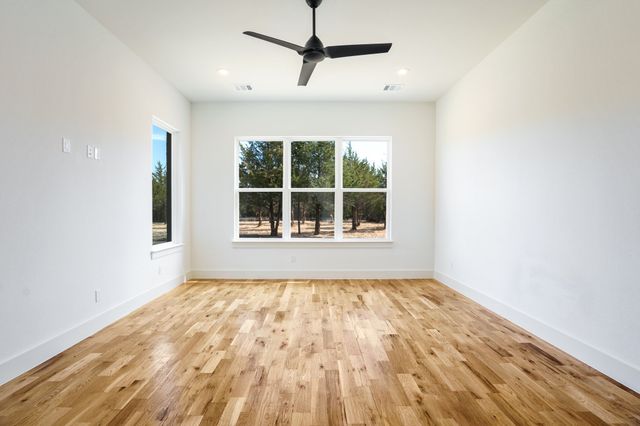 3041 Glen Oaks, Waxahachie, TX 75165