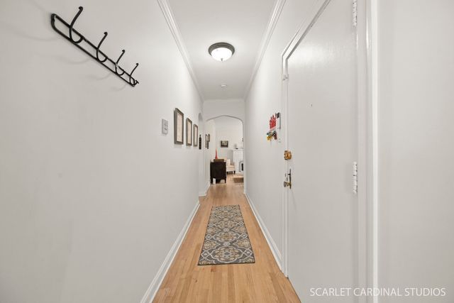 6137 N Hoyne Avenue 2, Chicago, IL 60659
