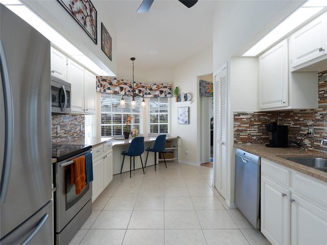 13 BUNKER PLACE, Rotonda West, FL 33947