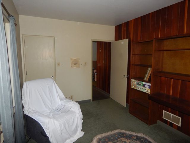 221 Sunset Drive, Wilkins Twp, PA 15235