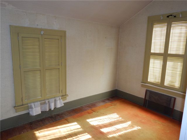 221 Sunset Drive, Wilkins Twp, PA 15235