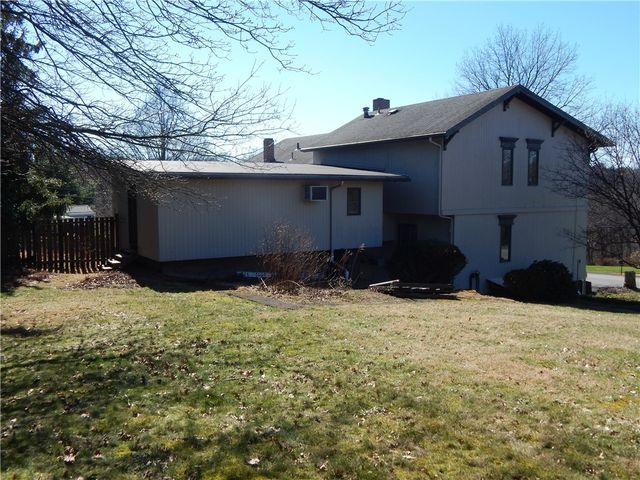 221 Sunset Drive, Wilkins Twp, PA 15235