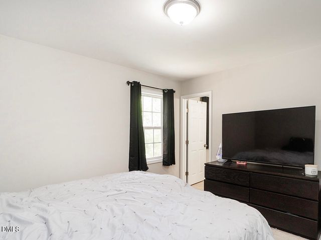 104 Taylors Court, Burlington, NC 27217