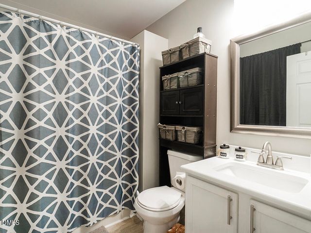 104 Taylors Court, Burlington, NC 27217