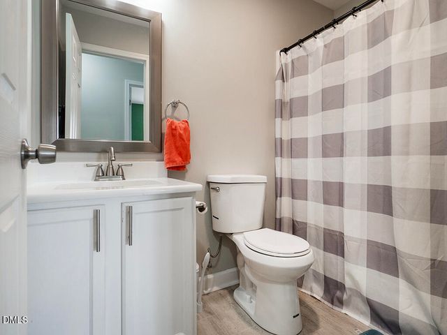 104 Taylors Court, Burlington, NC 27217