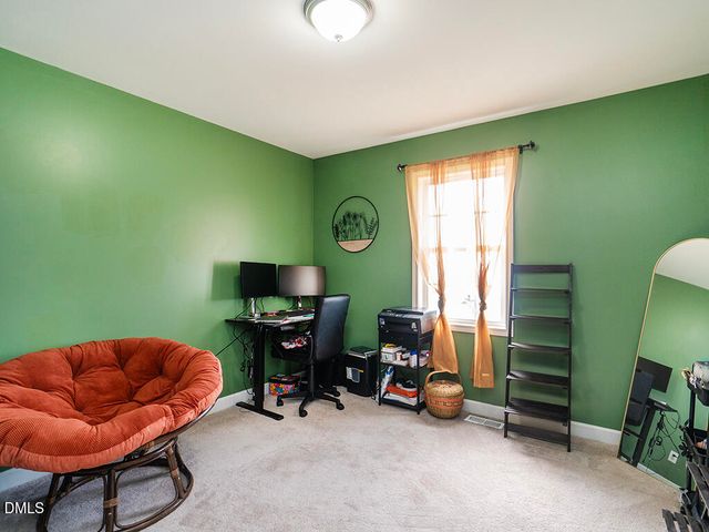 104 Taylors Court, Burlington, NC 27217