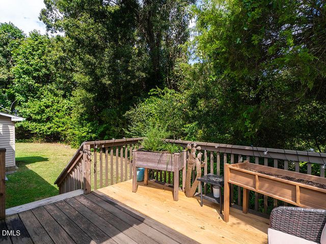 104 Taylors Court, Burlington, NC 27217
