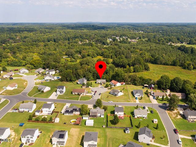 104 Taylors Court, Burlington, NC 27217