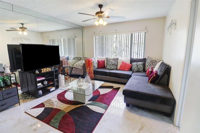 3246 NW 102nd Terrace 308-F, Coral Springs, FL 33065