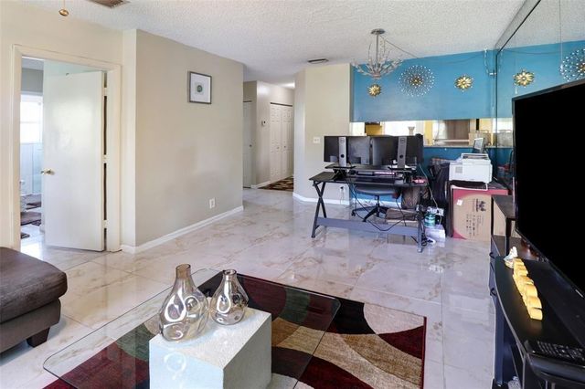 3246 NW 102nd Terrace 308-F, Coral Springs, FL 33065