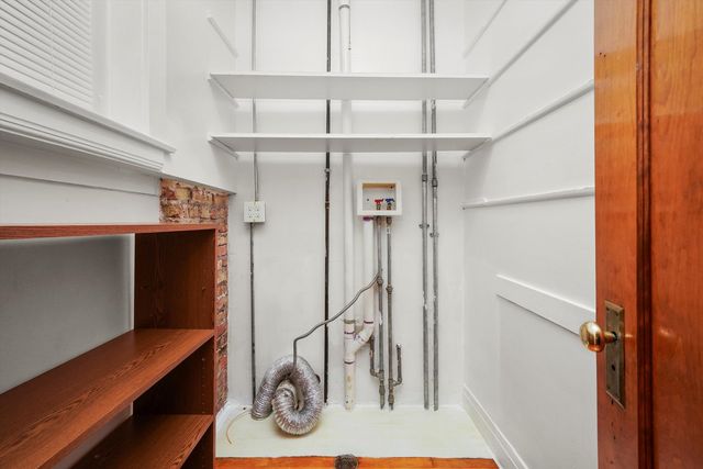 5223 W School Street 1, Chicago, IL 60641