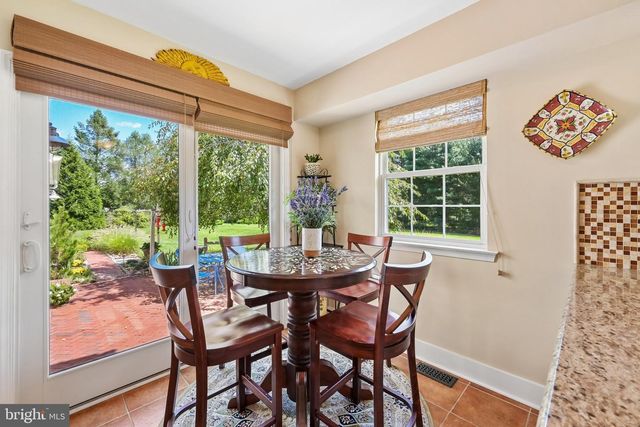 104 1ST AVE, Sicklerville, NJ 08081