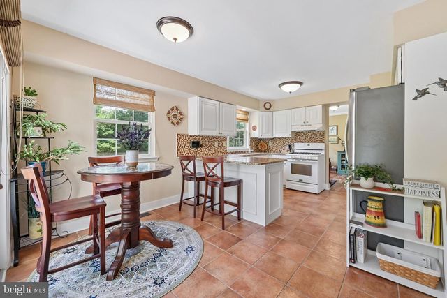 104 1ST AVE, Sicklerville, NJ 08081