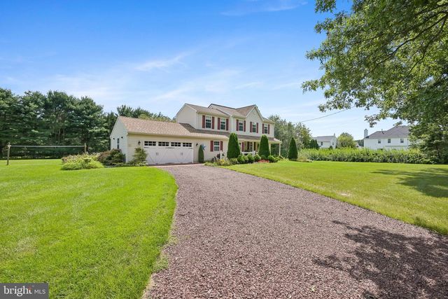 104 1ST AVE, Sicklerville, NJ 08081