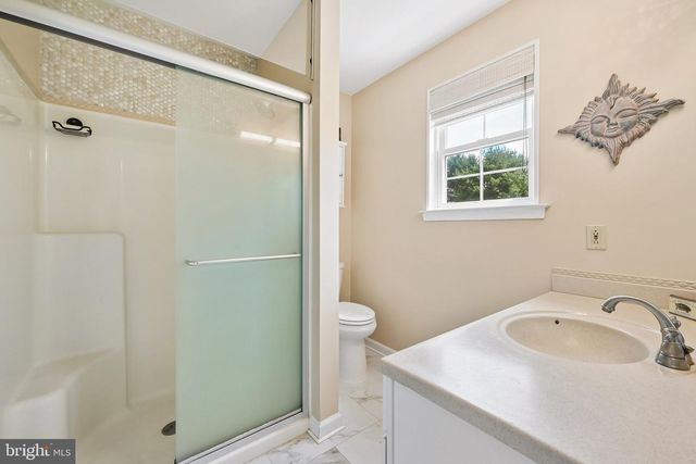 104 1ST AVE, Sicklerville, NJ 08081