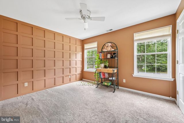 104 1ST AVE, Sicklerville, NJ 08081