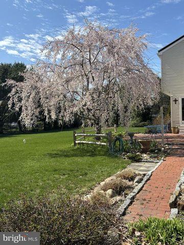 104 1ST AVE, Sicklerville, NJ 08081