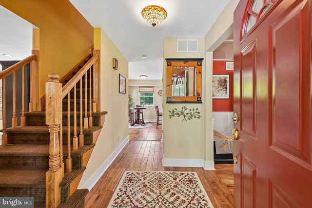 104 1ST AVE, Sicklerville, NJ 08081