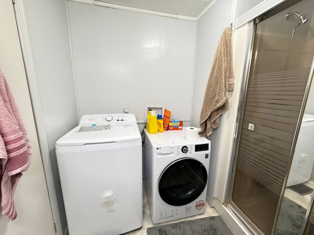 33 Brushwood Drive, Matteson, IL 60443