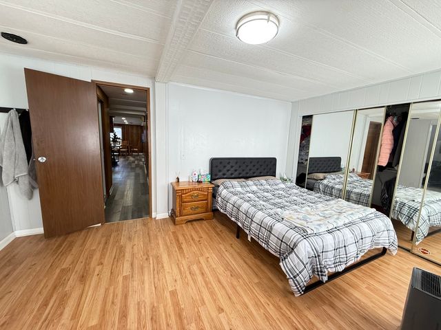 33 Brushwood Drive, Matteson, IL 60443