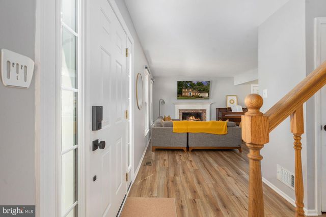 11942 SHENANDOAH CT, Woodbridge, VA 22192